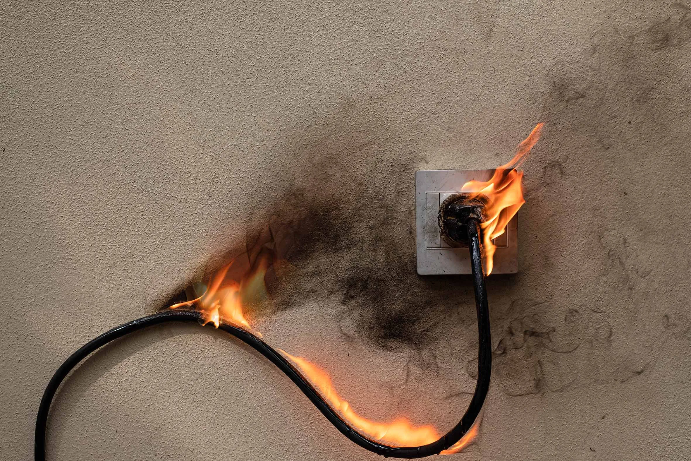 Elektrik Kaçaklarından Korunmak İçin Doğru Topraklama Yöntemleri